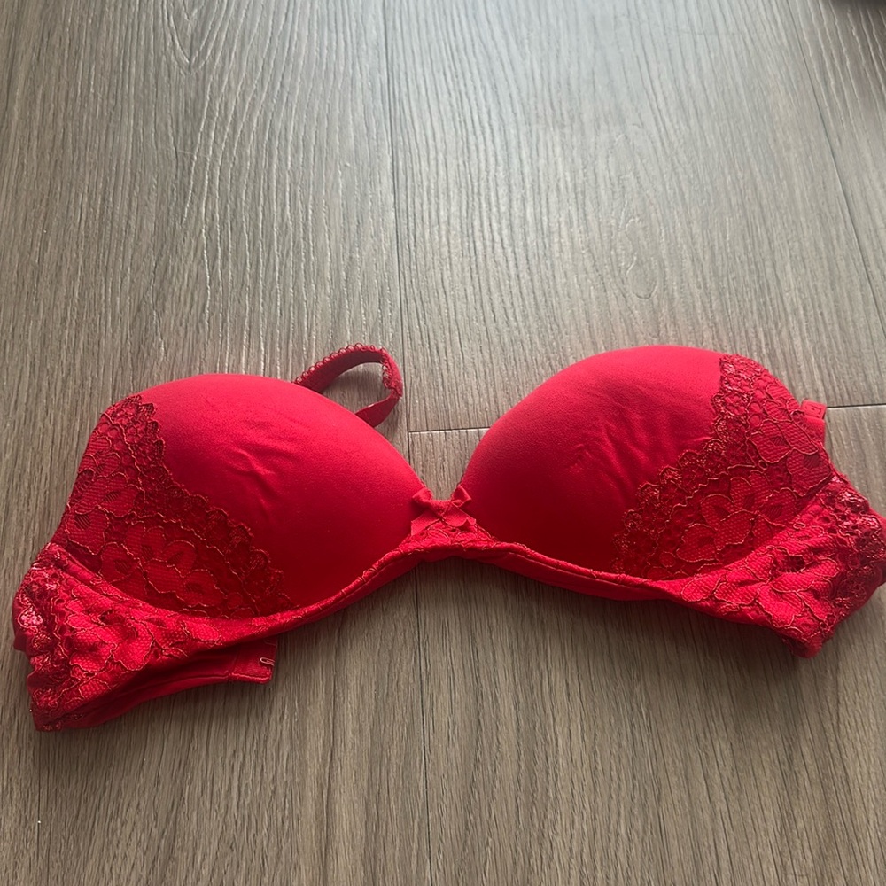 Victoria’s Secret Bra